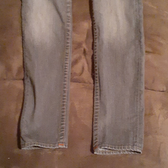 True Religion Jeans - Picture 4 of 4